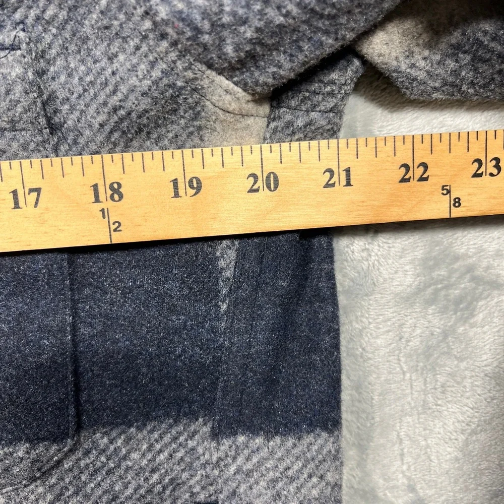 Banana Republic Lined Flannel Shirt Jacket Mens Navy Grey‎ Buffalo Plaid Small